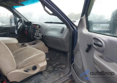 2002 Ford F-150 Xl/Xlt z USA, uszkodzony, nr VIN 2FTRF18W02CA21091